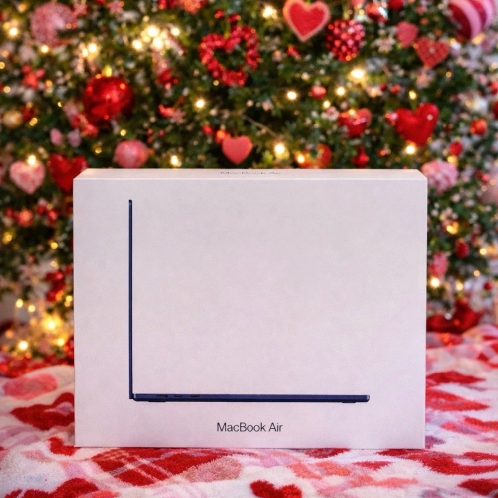 Apple - MacBook Air 13-inch Laptop - Apple M2 chip (MC7X4LL/A